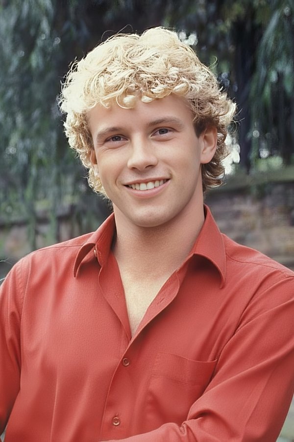 Michael Sundin's headshot