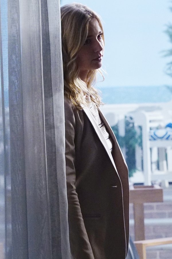 Revenge – S04E17 – Perdita