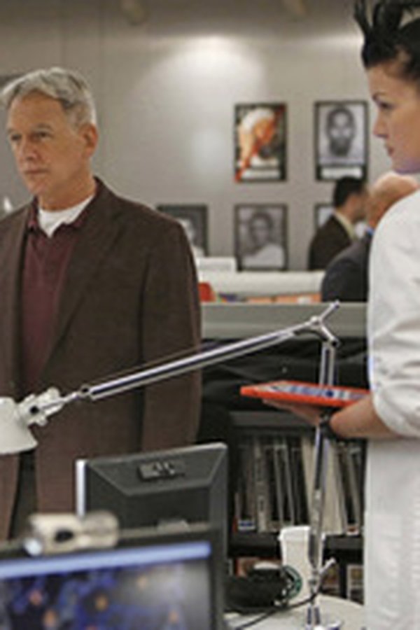 NCIS – Unità anticrimine – S10E14 – Il cyber terrorista