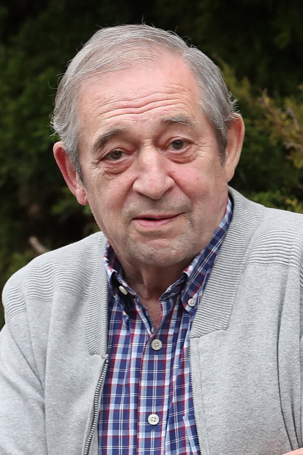 Tamás Jordán's headshot