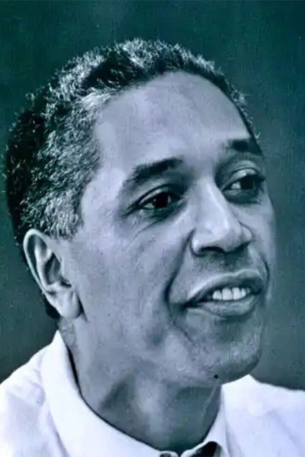 Fred Pinkard's headshot