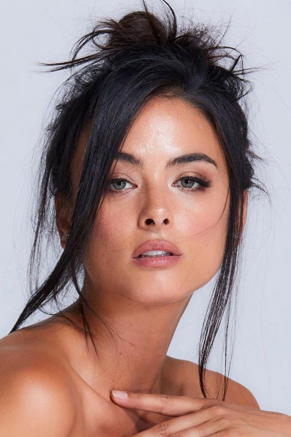 Xian Mikol's headshot