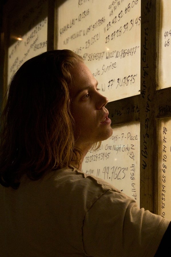 Travelers – S01E03 – Aleksander