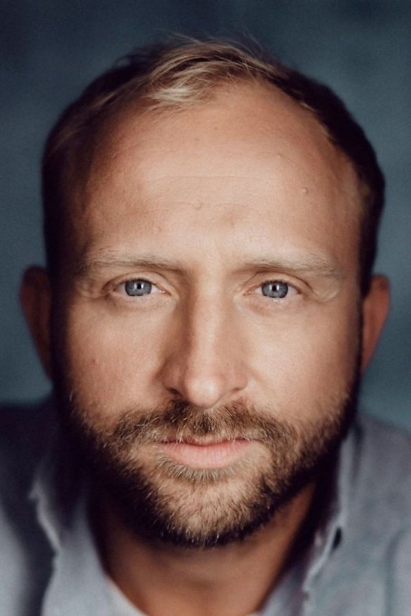 Borys Szyc's headshot