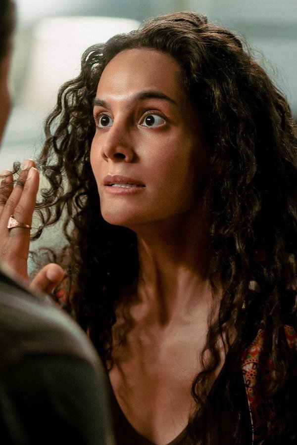 From – S02E02 – Episodio 2