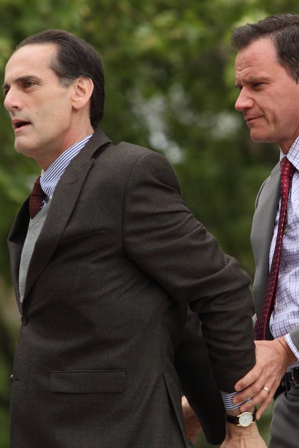 White Collar: Fascino criminale – S04E06 – Crisi d’dentità