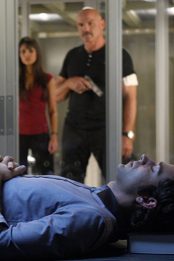 Chuck – S02E08 – Chuck vs. Leader