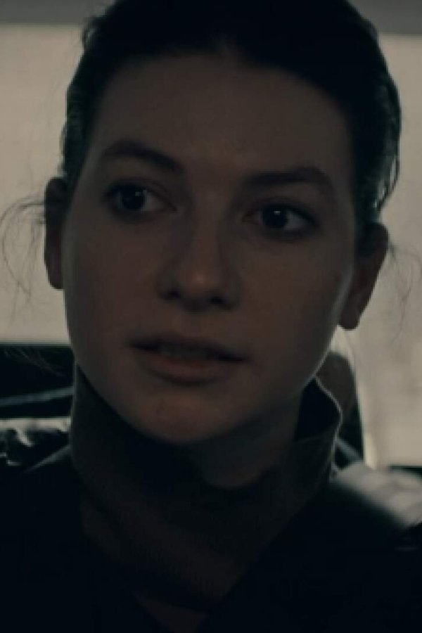 Pagan Peak – S02E01 – Ritorno al passato