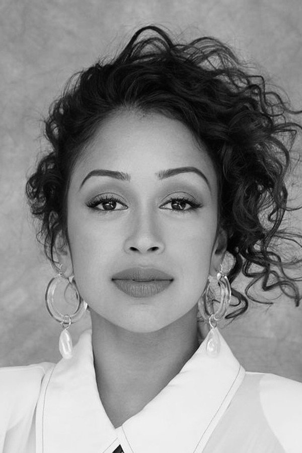 Liza Koshy's headshot