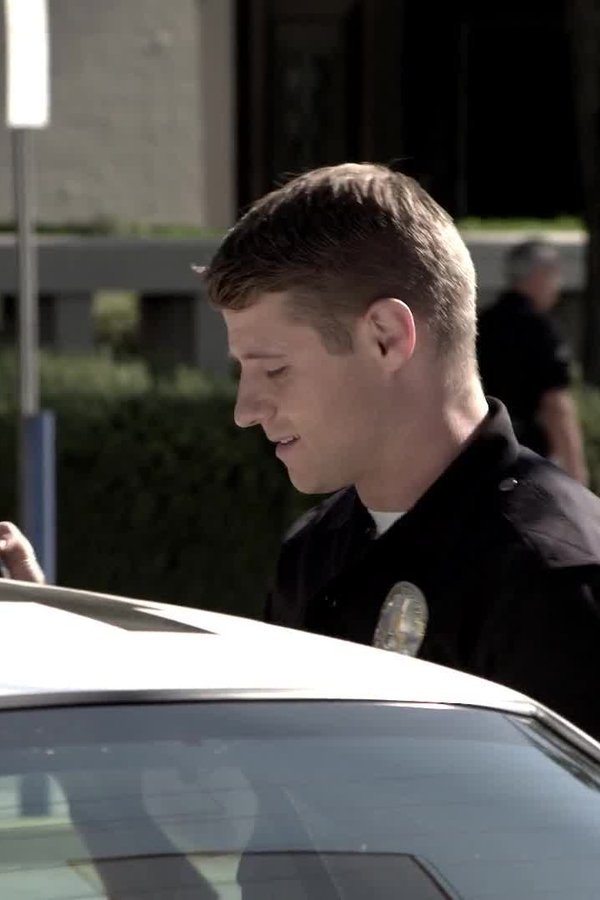 Southland – S03E02 – Episodio 2