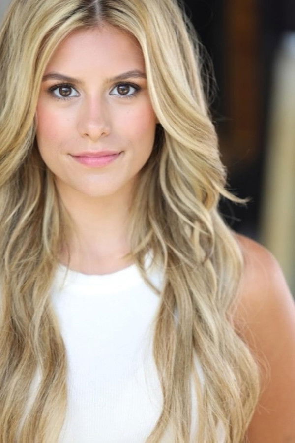 Madisyn Shipman's headshot