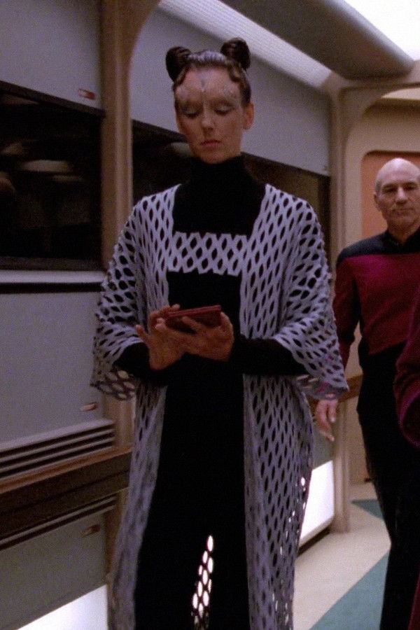 Star Trek: The Next Generation - Bölüm 21