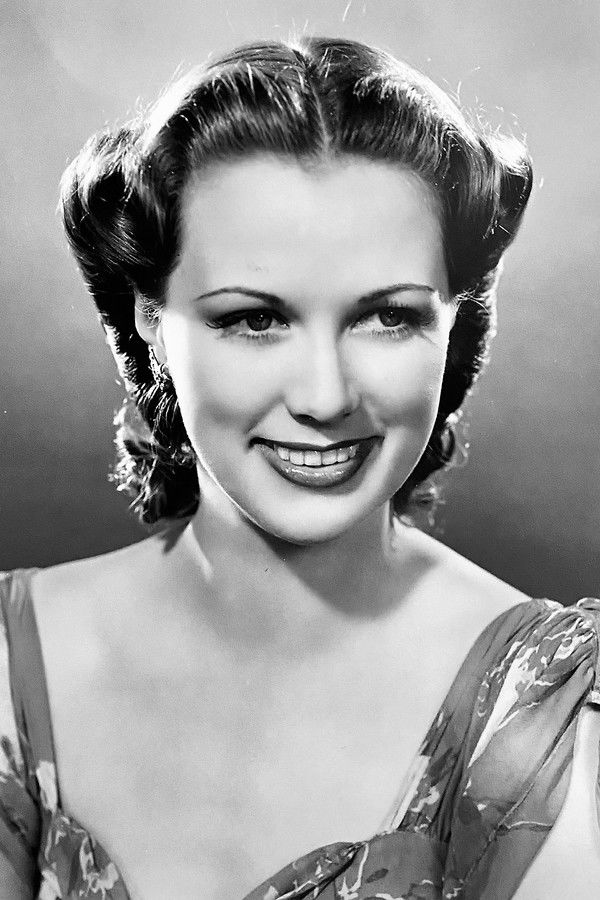 Eleanor Powell's headshot