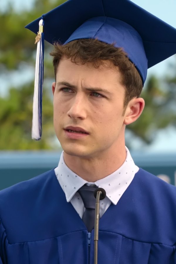 Tredici – S04E10 – Il diploma