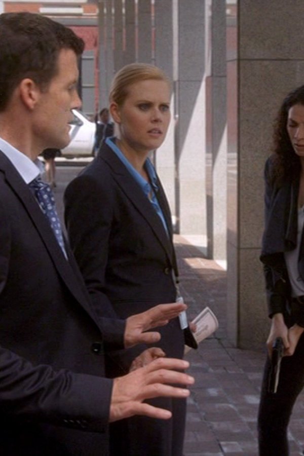 Warehouse 13 – S05E02 – Servizi segreti