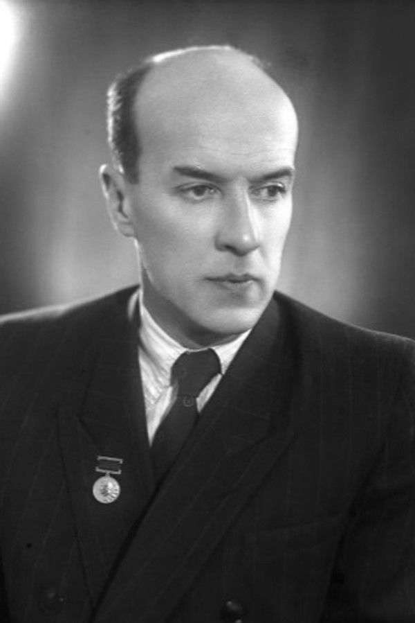 Vladimir Chestnokov's headshot