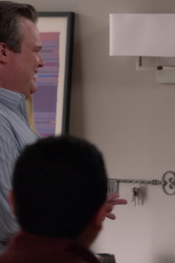 Modern Family – S03E24 – Bimbo a bordo