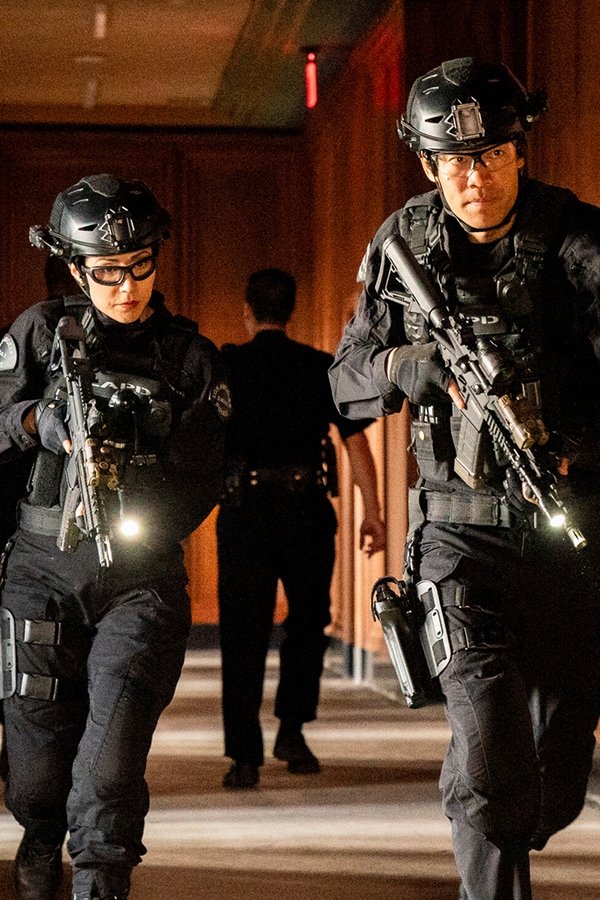 S.W.A.T. – S07E10 – Il cecchino