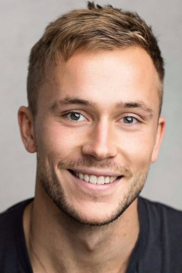 Tom Dunne's headshot