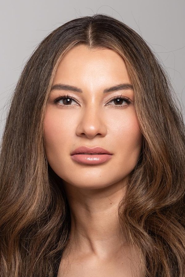 Karem Momo's headshot