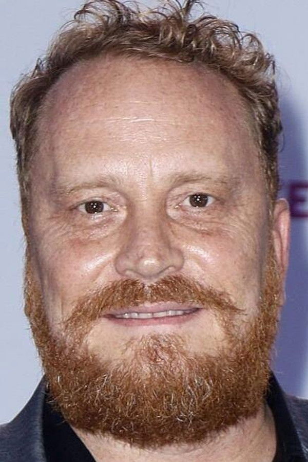 Christian Tappán's headshot