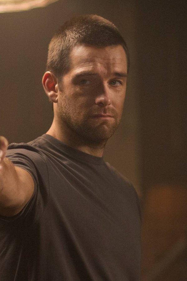 Banshee: La città del male – S01E07 – L’apocalisse