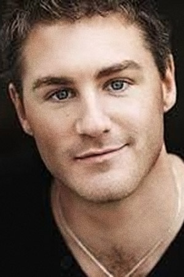 Jos Gylling's headshot