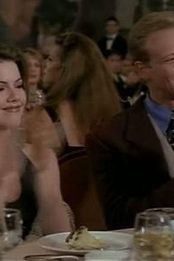 Beverly Hills 90210 – S06E19 – Episodio 19