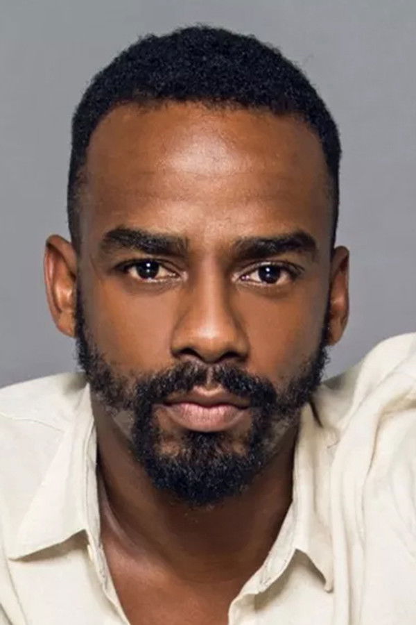 Raphael Logam's headshot