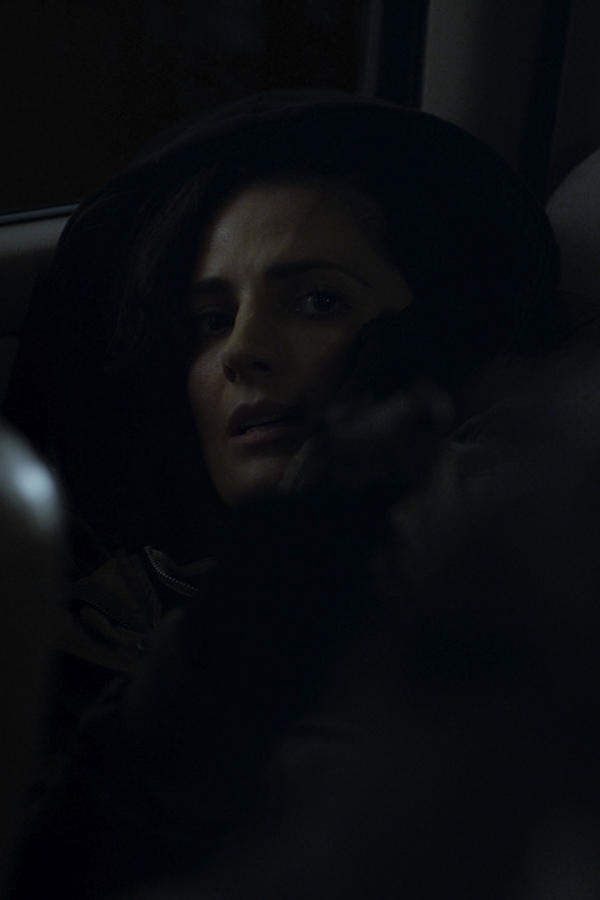 Absentia – S01E04 – Me You Him Me