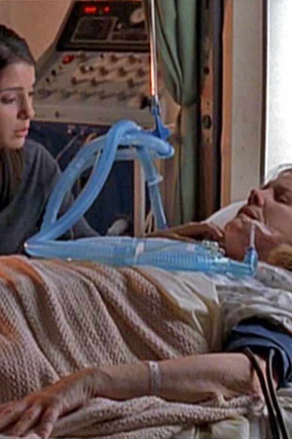 Roswell – S01E04 – Una vita normale