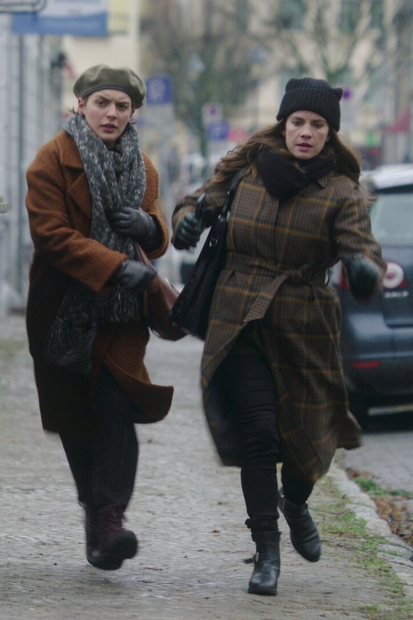 Inventing Anna – S01E08 – Episodio 8