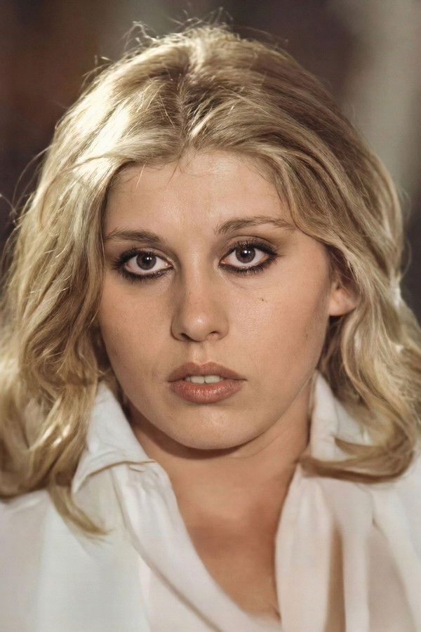 Canan Perver's headshot