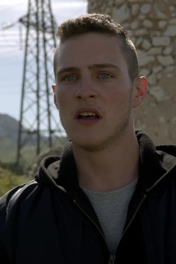 Marseille – S02E05 – Capitolazione