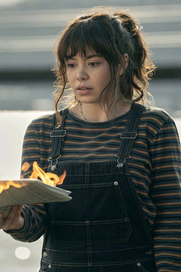 Ragazze elettriche – S01E03 – “Un Nuovo Organo”