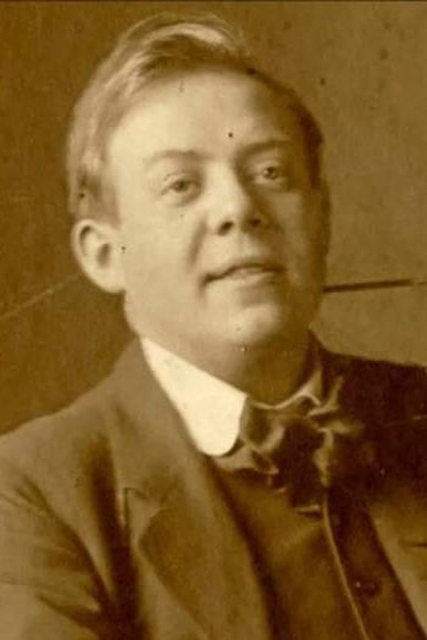 Gunnar Bohman's headshot