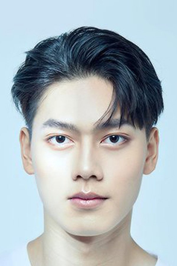 กัน ณัฐสกรรจ์ ไชยโรจน์