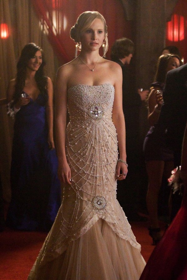 The Vampire Diaries – S04E19 – Le tue foto