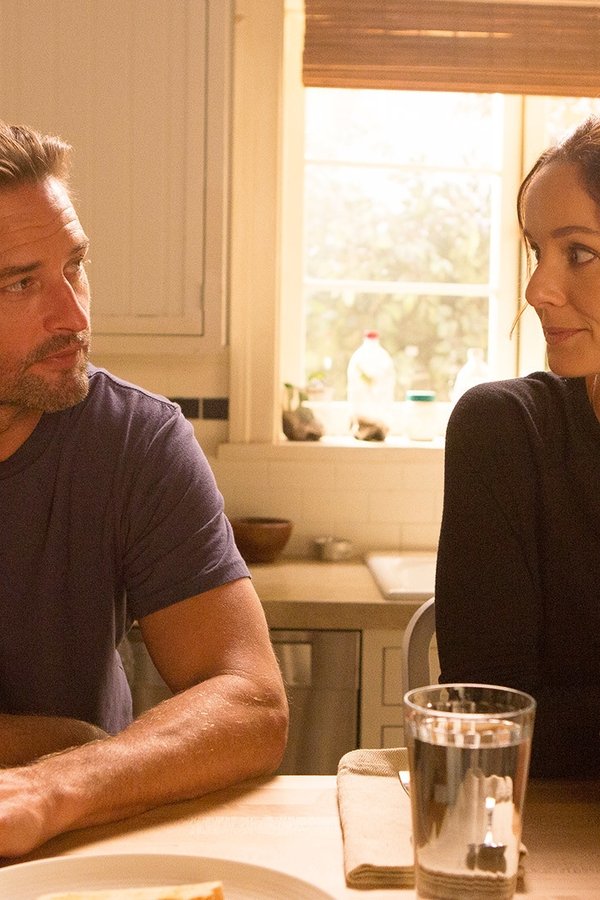 Colony – S02E04 – Panopticon