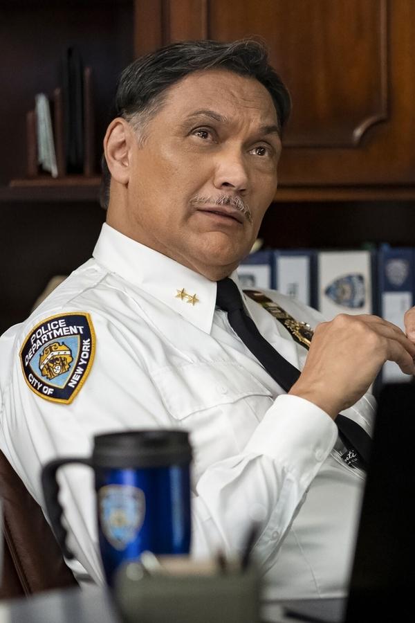 East New York – S01E13 – Episodio 13