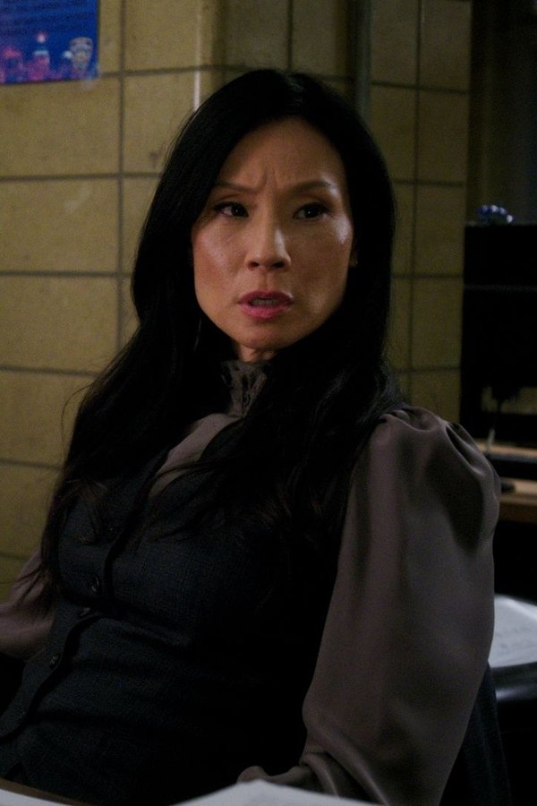 Elementary – S06E17 – Cacciatore di vermi