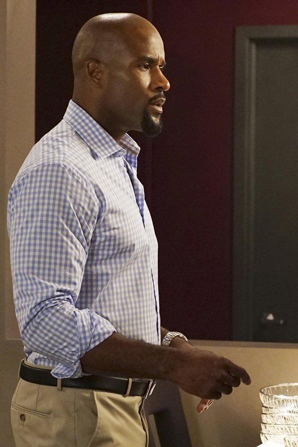Black-ish – S02E12 – Un nuovo fidanzato