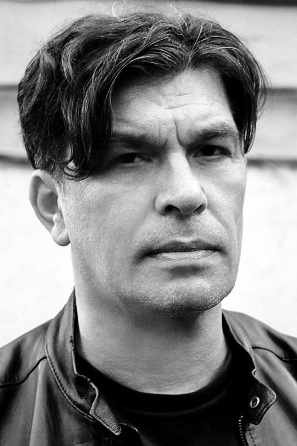 Yuri Kasparyan's headshot