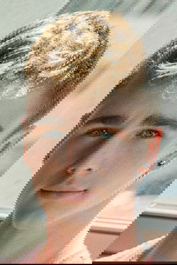 Travis Stevens