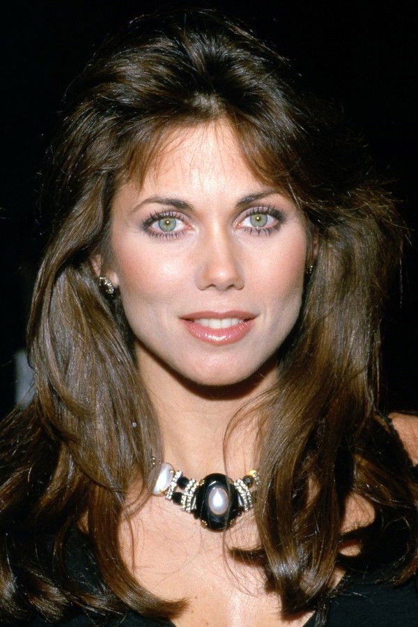 Deborah Shelton's headshot