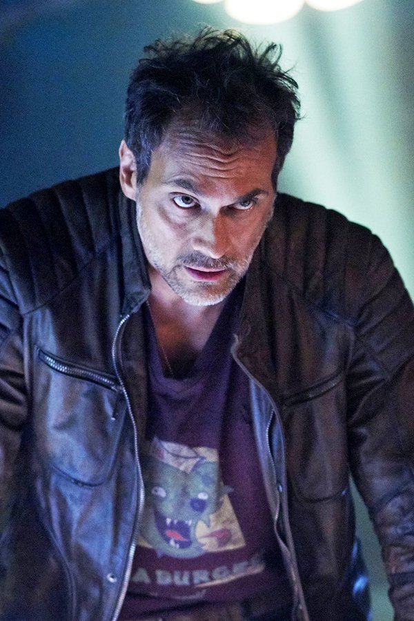 12 Monkeys – S02E05 – Masse d’Acqua