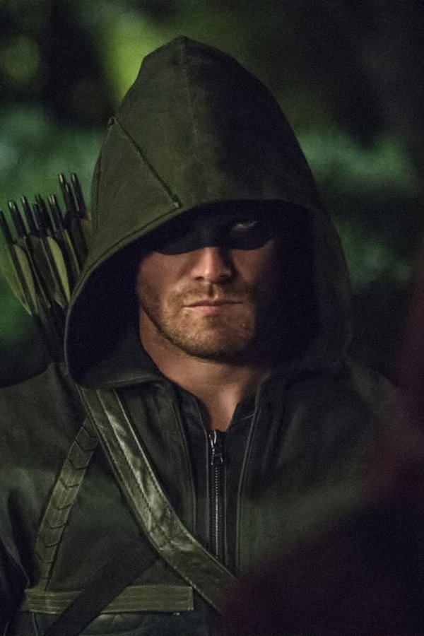 Arrow – S03E04 – Il mago