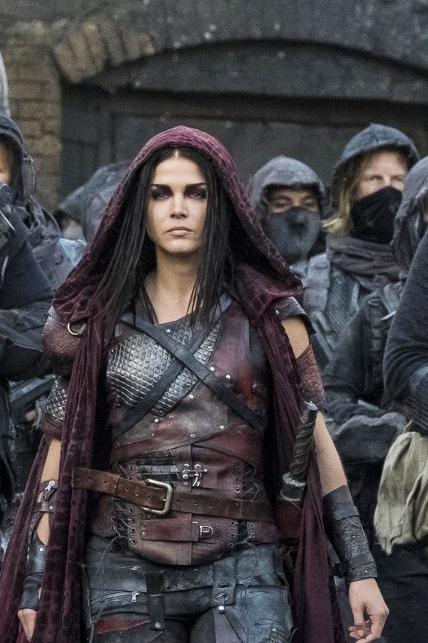 The 100 – S05E05 – Tempesta di sabbia