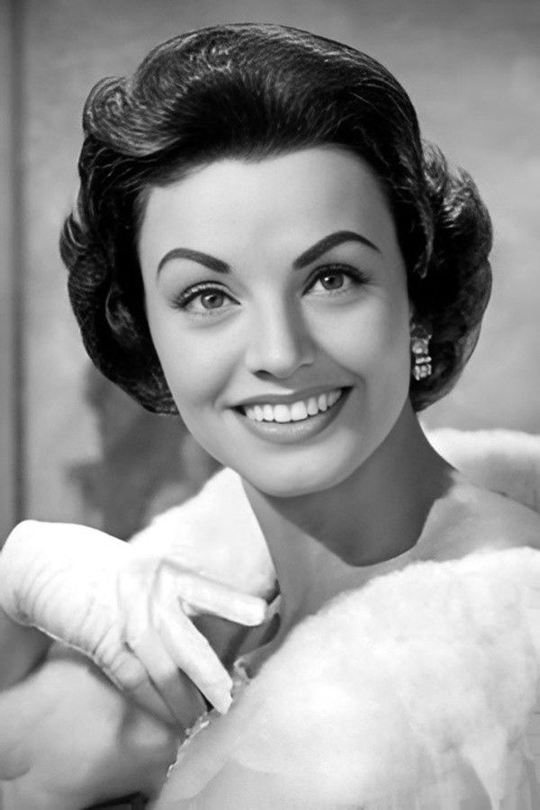 Kay Starr's headshot