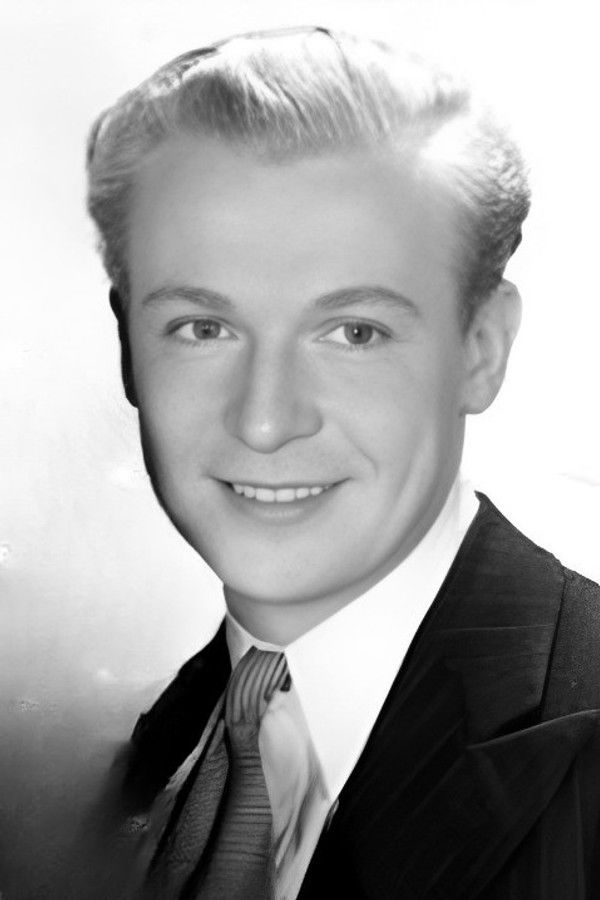 Peter Willes's headshot